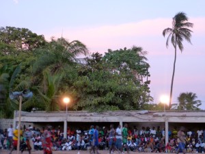 as the lutte (wrestling match) commences in palmarin